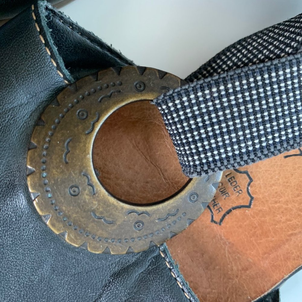 Remonte Medallion Stretch Strap Heeled Sandal - Picture 9 of 11